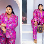 “You are all online noisemakers, you don’t say anything when you see him” – Israel DMW slams Samklef, others over the disrespect on Davido