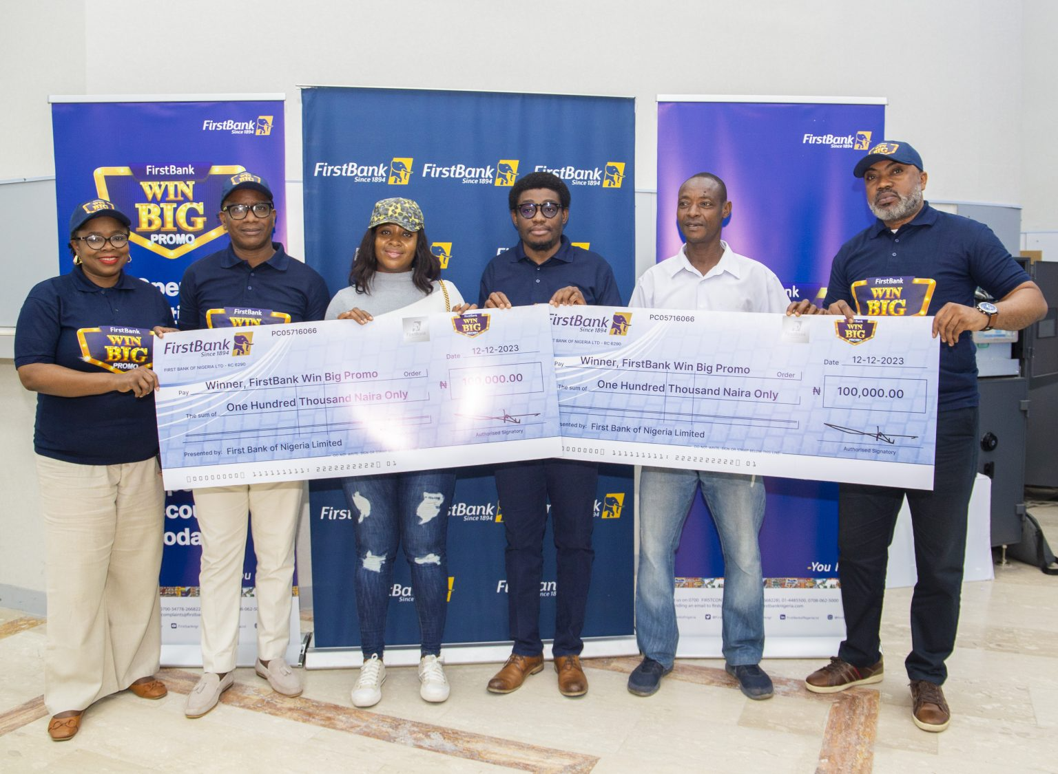 DecemberIssAVybe: FirstBank Sponsors Kakadu the Musical