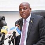 Naira rises to N1493/$ in official market