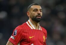 Slot urges Salah to sign new Liverpool deal after Saudi links