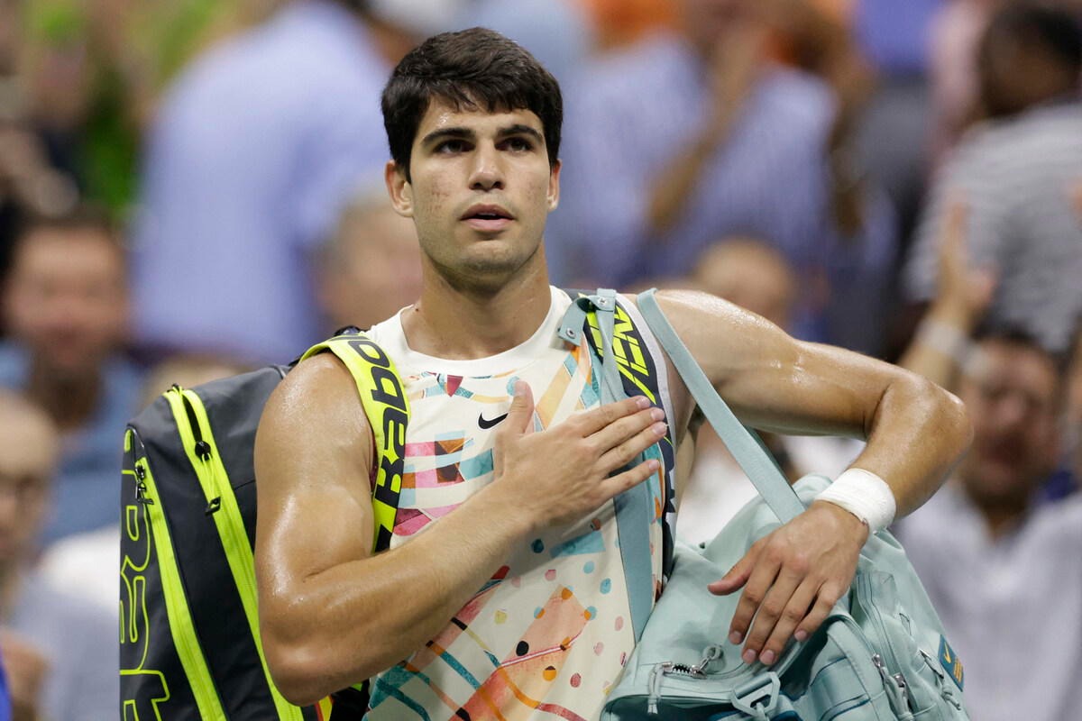Alcaraz chases third straight Indian Wells title