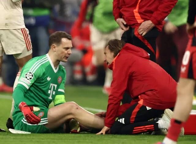 Bayern’s Neuer sidelined after costly celebration