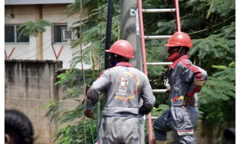 Electricity workers threaten to halt operation over Airforce attack on Ikeja Electric office