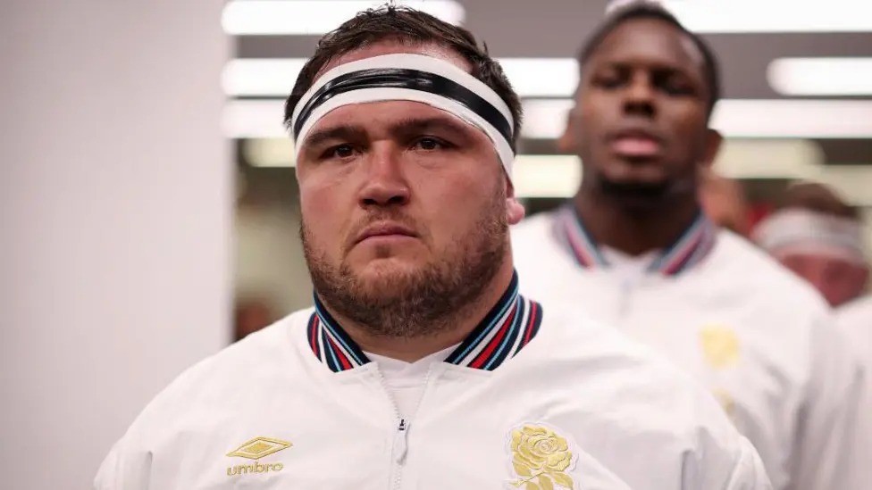'Losing captaincy almost made me end England career'