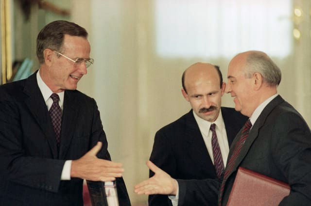 Mikhail Gorbachev picked to succeed Konstantin Chernenko