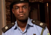 Police detain suspected car thief, recover 2 stolen vehicles in Lagos