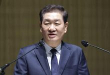 Samsung co-CEO Han Jong-Hee dies at 63