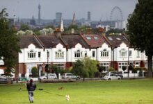 UK house prices jump £10,431 as buyers seek larger homes