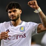 Raducanu ‘couldn’t see ball through tears’