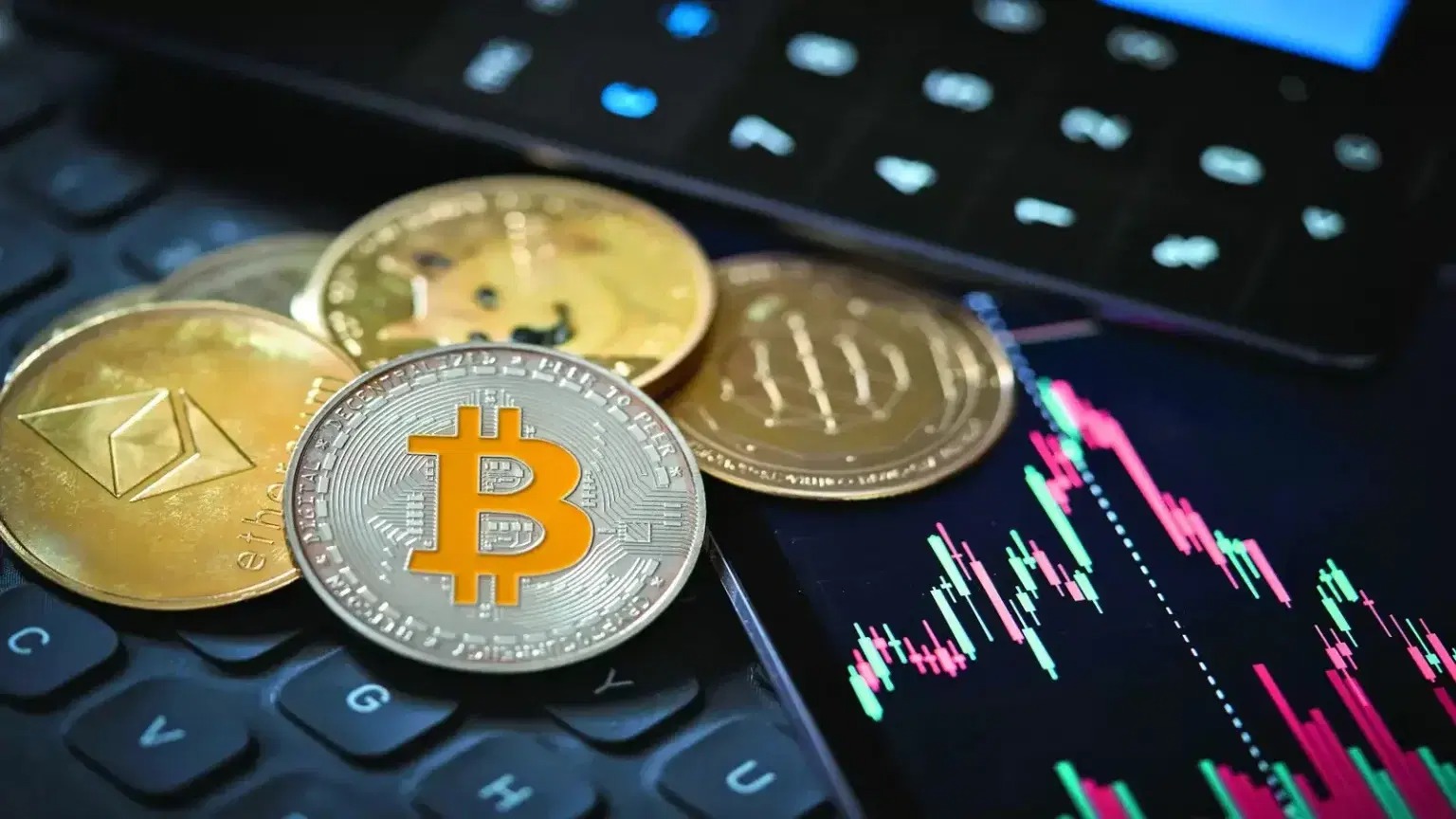 Bitcoin steady above $84k as market eyes key $86k breakout