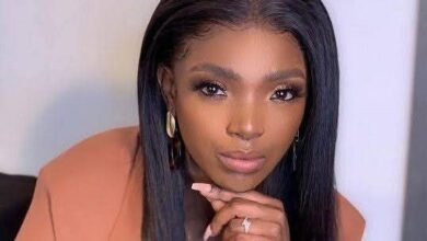 Annie Macaulay embraces her new status, dazzles fans at Headies awards