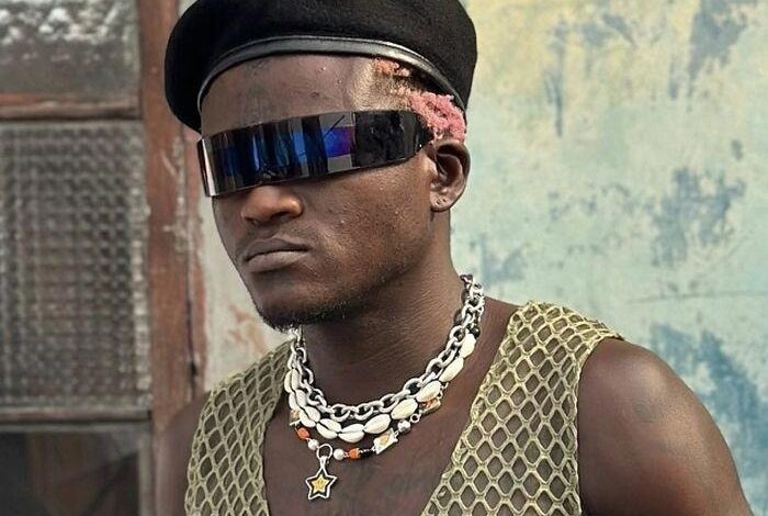 I buy cars with my money not award – Portable replies artistes days after snub at Headies award