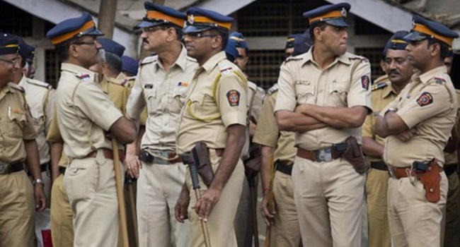 Six crushed to death in India temple stampede
