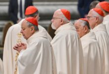 Vatican to cut phone signal during conclave